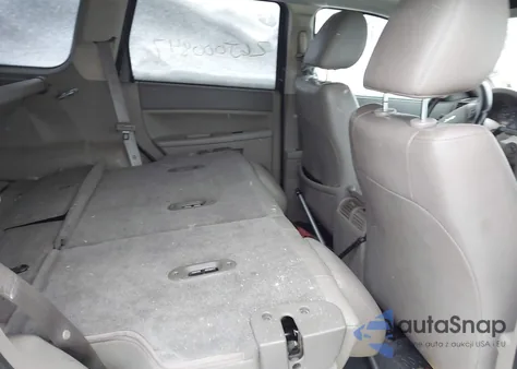 2005 Jeep Grand Cherokee Laredo z USA, uszkodzony, nr VIN 1J4HR48N65C646823